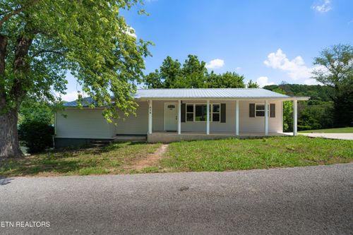 814 Moss Ln, Jefferson City, TN, 37760-3624 | Card Image