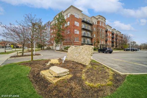210-820 Weidner Rd, Buffalo Grove, IL, 60089-4756 | Card Image