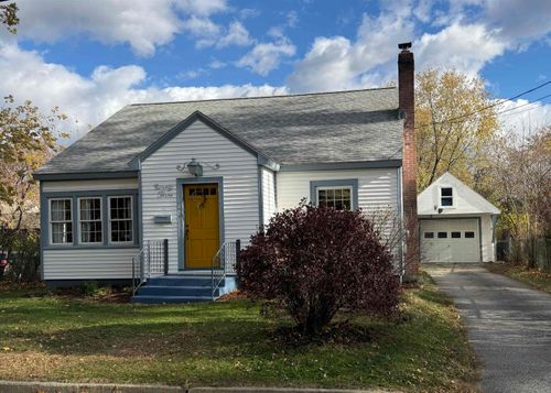 93 Russell St, Winooski, VT, 05404-1830 | Card Image