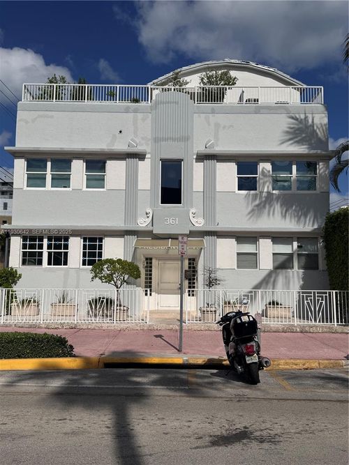 a2-361 Collins Ave, Miami Beach, FL, 33139-6900 | Card Image