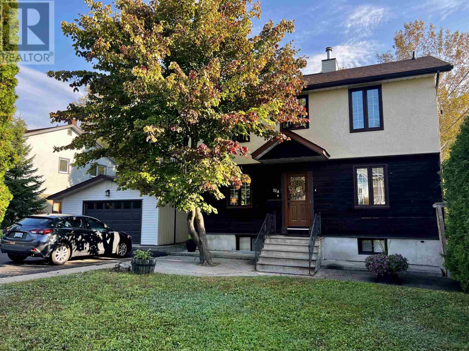 328 Dawson St, For Sale in Thunder Bay eXp Realty