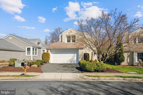 7558 Cross Gate Ln, ALEXANDRIA, VA, 22315-4619 | Card Image