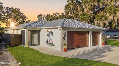 152 Indian Creek Rd, OAK HILL, FL, 32759-9512 | Card Image