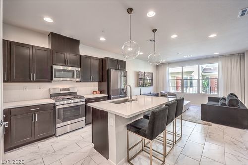 102-1252 Rocky Gap St, Las Vegas, NV, 89135-3560 | Card Image