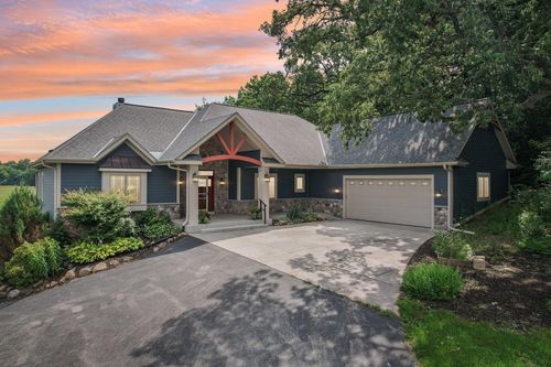 761 County Road Zz, North Prairie, WI, 53153 | Card Image