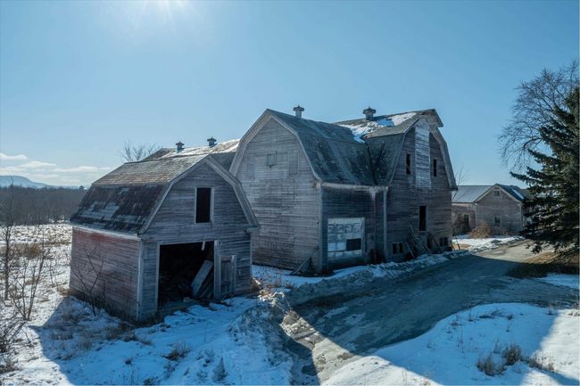 25 Crosby Rd, House other with 4 bedrooms, 2 bathrooms and null parking in Whiting VT | Image 57