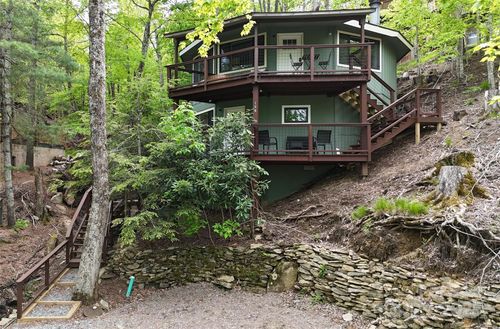 109 Beechwood Ln, Beech Mountain, NC, 28604-8024 | Card Image