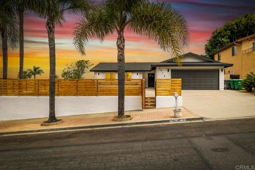 3914 Sherbourne Dr, Oceanside, CA, 92056-3304 | Card Image