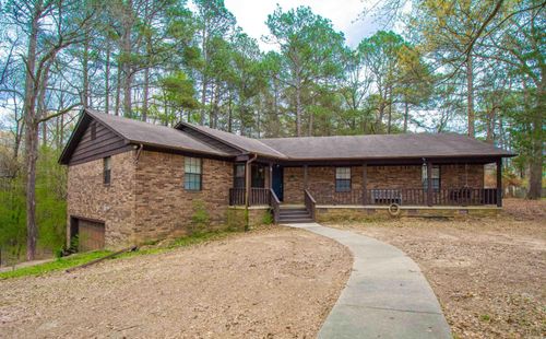 8 Parkview Dr, Bryant, AR, 72022-2941 | Card Image