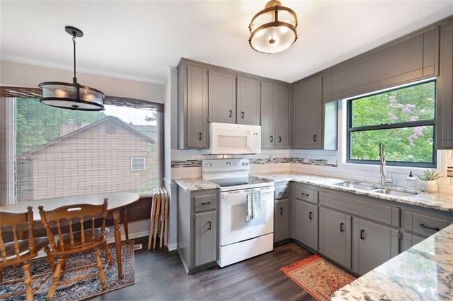 1140 Reading Dr Nw, House other with 4 bedrooms, 3 bathrooms and 2 parking in Acworth GA | Image 7
