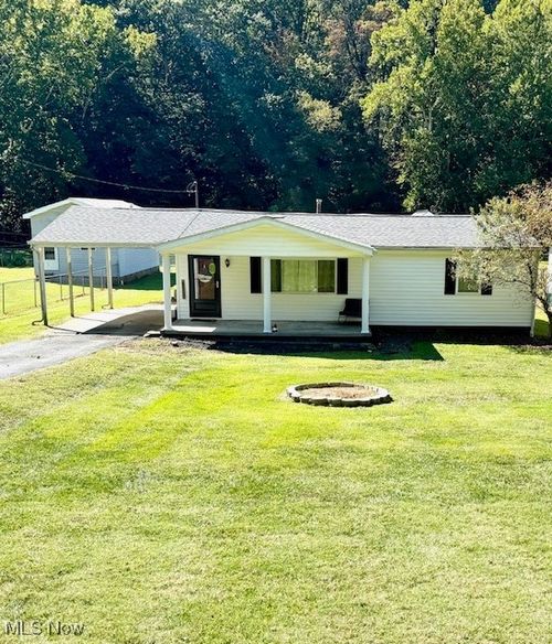 1342 Winding Rd, Parkersburg, WV, 26104-8181 | Card Image