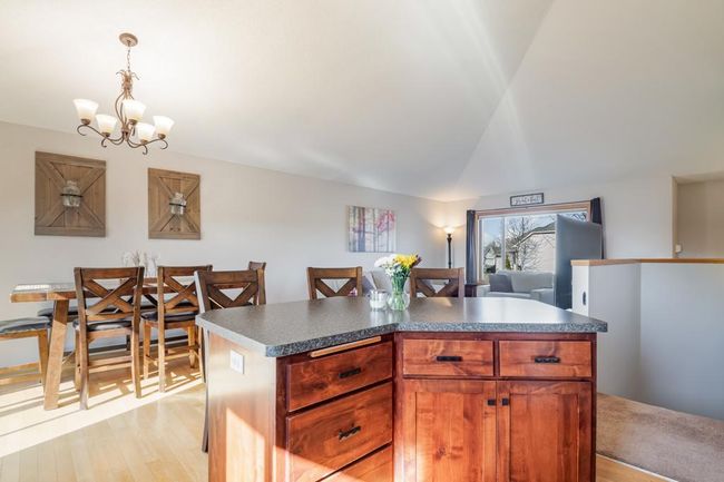 Open and Bright Kitchen | Image 4