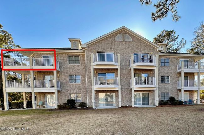 End Unit w/ an Expansive View | Image 22