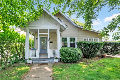 15 Dartley St, Stamford, CT, 06905-3508 | Card Image