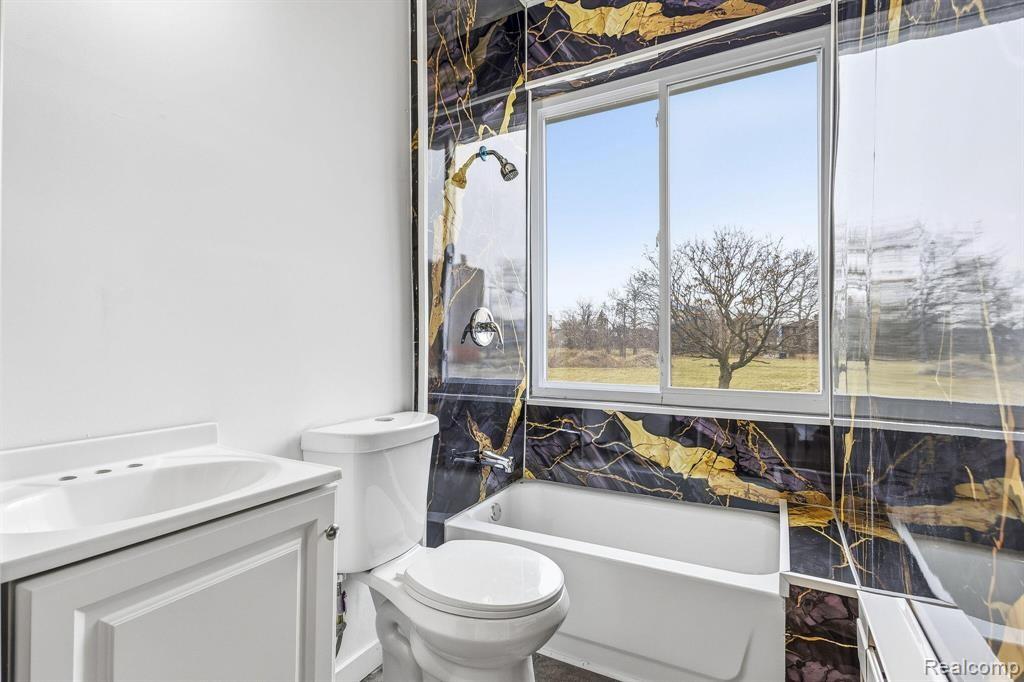 Residential Lease in Detroit 5