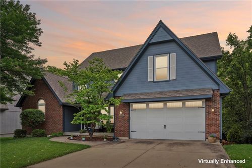 8515 Hallet St, Lenexa, KS, 66215-6004 | Card Image