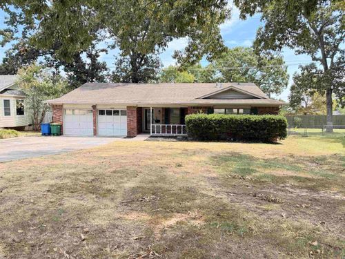 2705 Ozark Dr, North Little Rock, AR, 72116-4523 | Card Image
