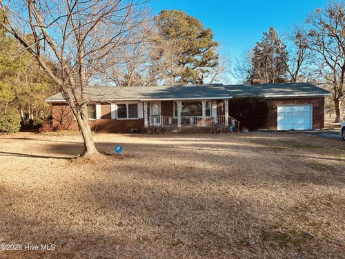 205 Mccoy St, Cove City, NC, 28523-8003 | Card Image