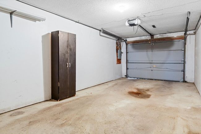 30 Garage.jpg | Image 26