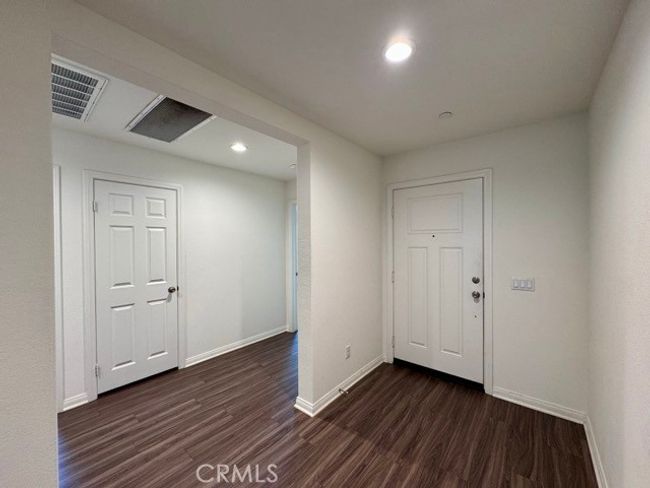 32261 Wild West Ct, House other with 4 bedrooms, 2 bathrooms and 2 parking in Winchester CA | Image 10