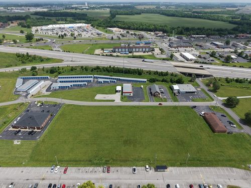 171-131-171 Hammond Dr, Hopkinsville, KY, 42240-7926 | Card Image