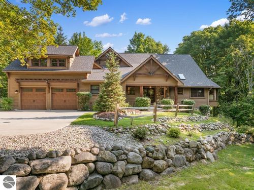 2658 Troon S, Bellaire, MI, 49615-5154 | Card Image