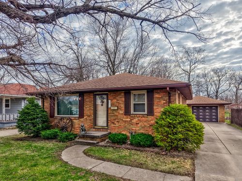 1015 S Park St, Streator, IL, 61364-3351 | Card Image