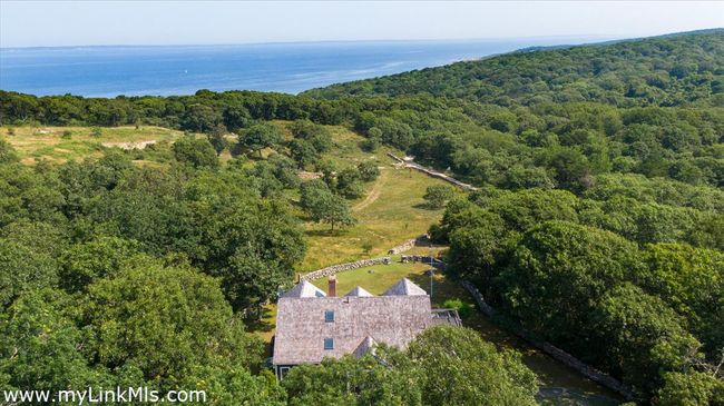 100 Gosnolds Way, House other with 4 bedrooms, 3 bathrooms and null parking in Chilmark MA | Image 41
