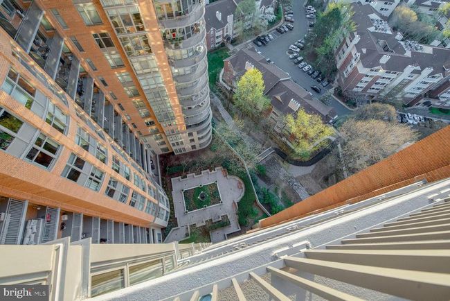 APT-1618 - 8220 Crestwood Heights Dr, Condo with 1 bedrooms, 1 bathrooms and null parking in MCLEAN VA | Image 11