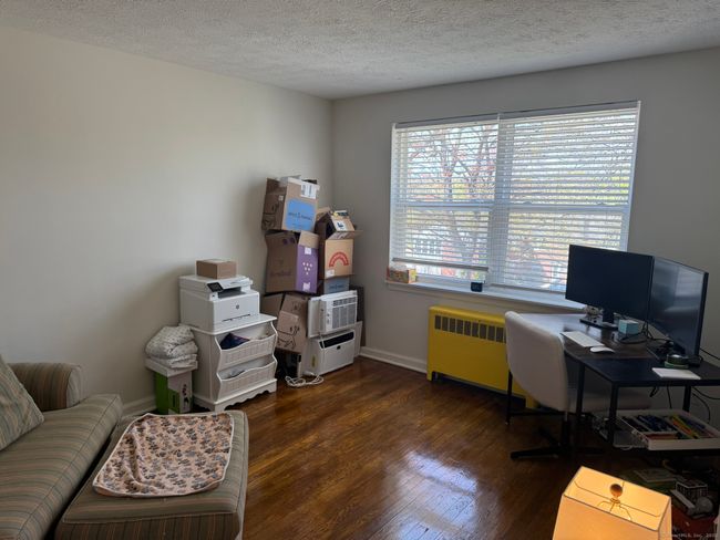 51 - 51 Arnold Way, Condo with 2 bedrooms, 1 bathrooms and 1 parking in West Hartford CT | Image 12