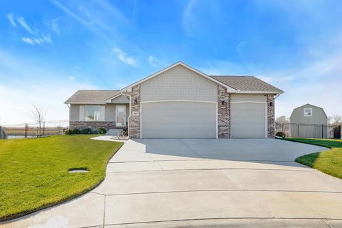 719 W Country Lakes Pl, Haysville, KS, 67060 | Card Image