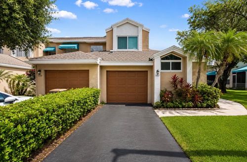 7057-7057 Woodmont Way, Tamarac, FL, 33321-2656 | Card Image