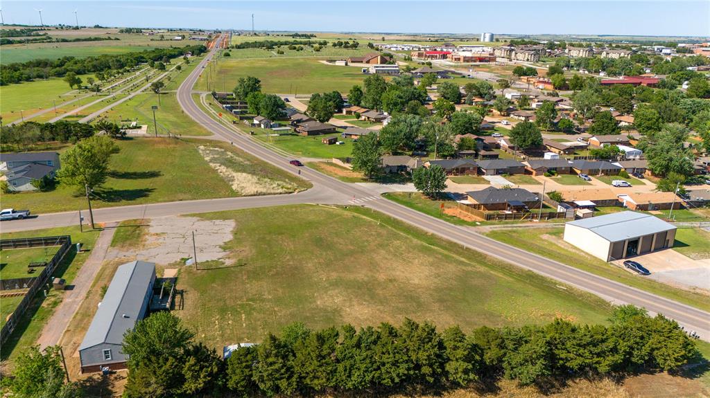 Main St, Weatherford, OK 73096