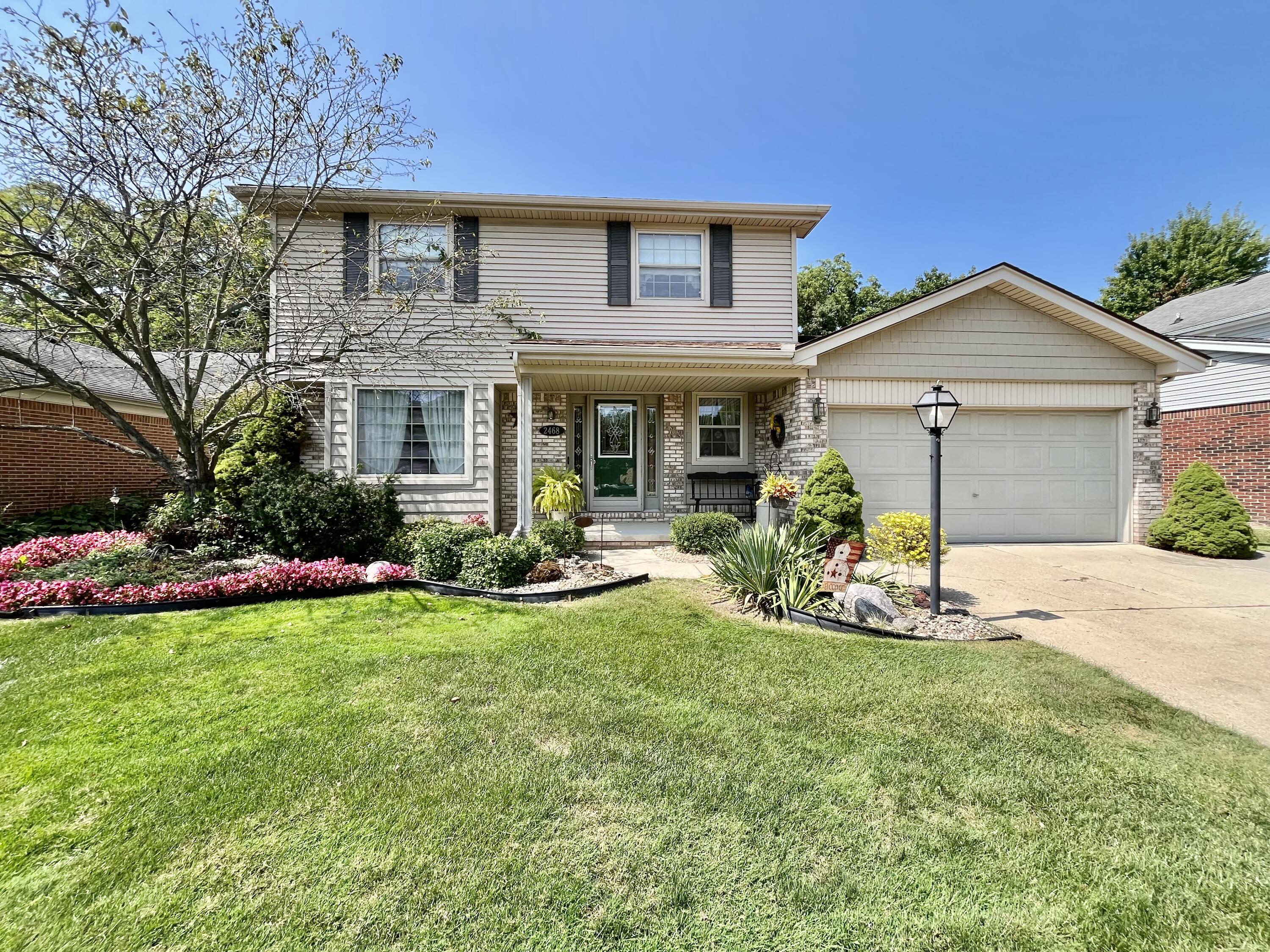 Woodmont Dr, Canton, MI 48188 #1