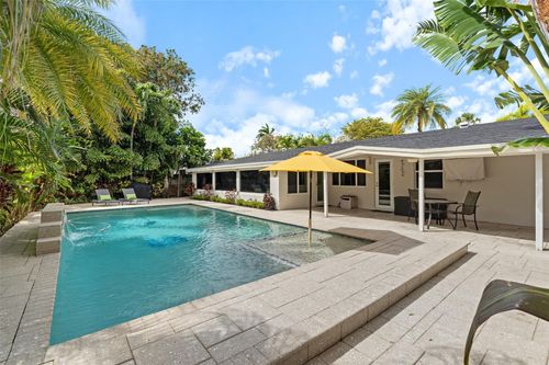 500 Ne 28th Dr, Wilton Manors, FL, 33334-2042 | Card Image
