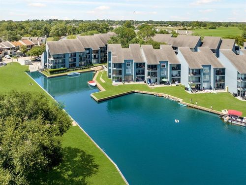 apt-211b-12500 Melville Dr, Montgomery, TX, 77356-5407 | Card Image