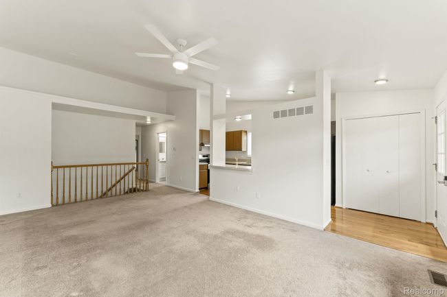 Dining area | Image 4