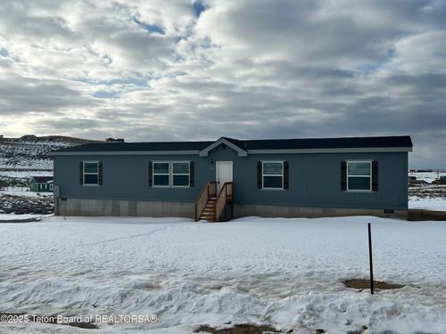 38 Osage Trail, Boulder, WY, 82923 | Card Image