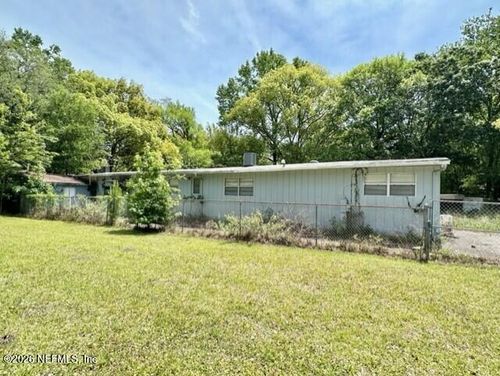 3547 Ring Ln, JACKSONVILLE, FL, 32207-5823 | Card Image