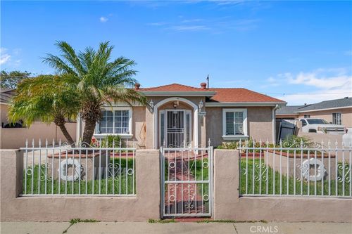 21931 Violeta Ave, Hawaiian Gardens, CA, 90716-1331 | Card Image