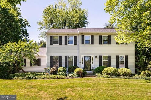 18 Krauser Rd, Downingtown, PA, 19335-1532 | Card Image