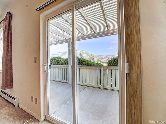 Sliding Door to Patio | Image 10