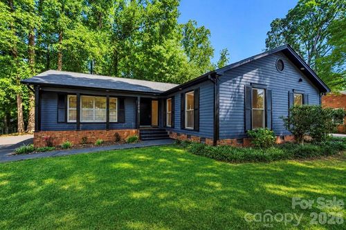 1440 Mcilroy Rd, Charlotte, NC, 28212-6739 | Card Image