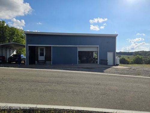 1535 Bowman Ln, Taylorsville, KY, 40071-9015 | Card Image
