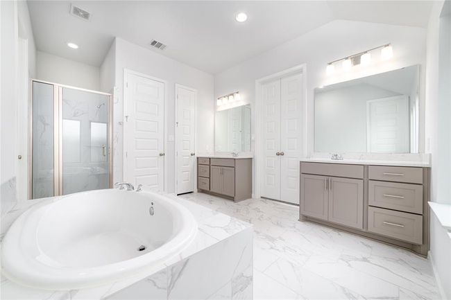 10419 Regal Pt, House other with 4 bedrooms, 3 bathrooms and 2 parking in Richmond TX | Image 17