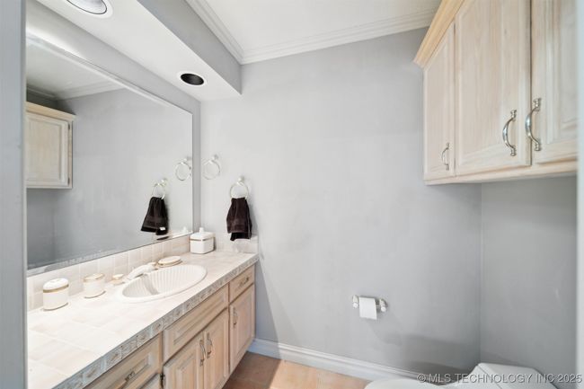 625 Grove Crest Rd, House other with 4 bedrooms, 4 bathrooms and null parking in Pryor OK | Image 46