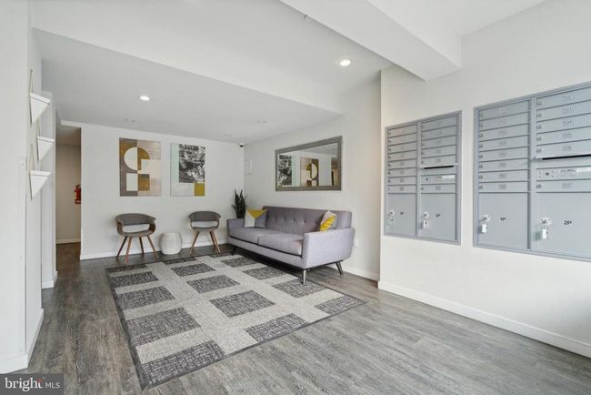 UNIT-402 - 4217 Chestnut St, Condo with 2 bedrooms, 2 bathrooms and null parking in PHILADELPHIA PA | Image 18