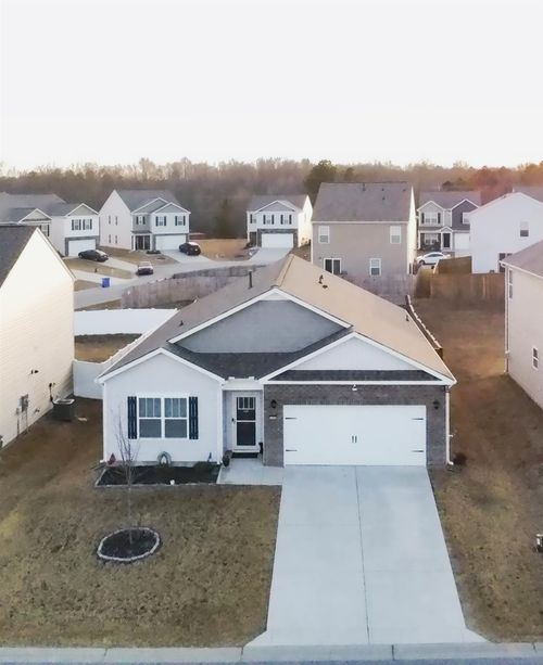 305 Bonifay Dr, Fountain Inn, SC, 29644-6246 | Card Image