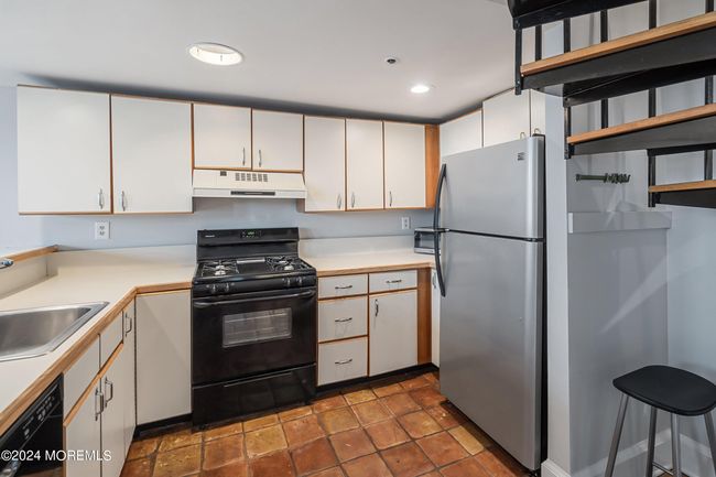 501 - 1115 Willow Ave, Condo with 3 bedrooms, 3 bathrooms and null parking in Hoboken NJ | Image 17