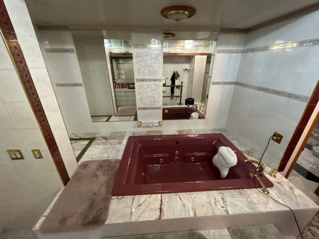 4202 Elm St, House other with 5 bedrooms, 5 bathrooms and 2 parking in East Chicago IN | Image 29